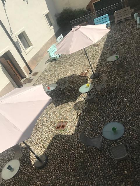 Albergo E Ostello Della Gioventu Biella Centro Storico Exterior foto