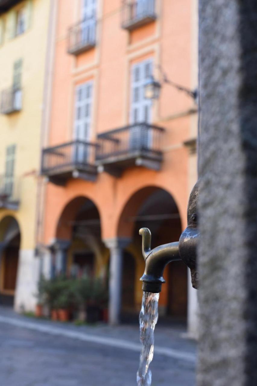 Albergo E Ostello Della Gioventu Biella Centro Storico Exterior foto